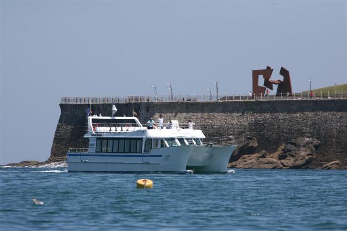 CATAMARÁN CIUDAD SAN SEBASTIÁN