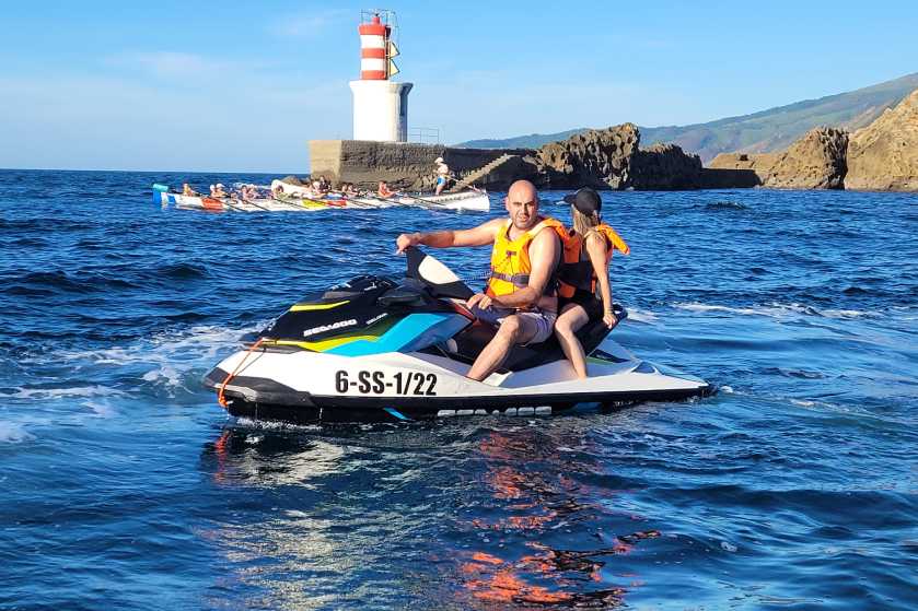 jet ski