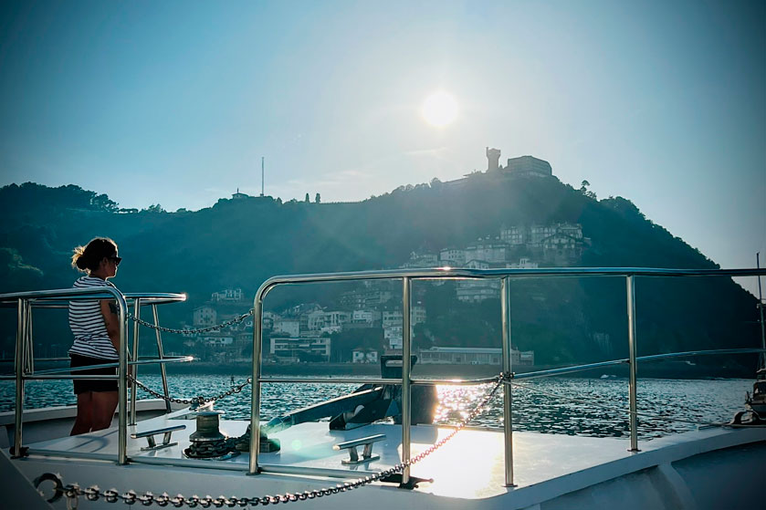 catamaran donostia