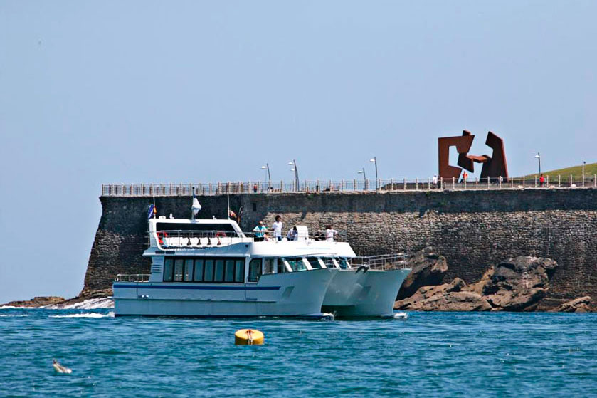 catamaran donostia