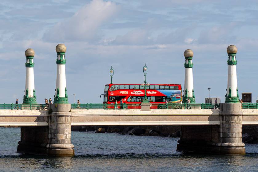 Bus turístico