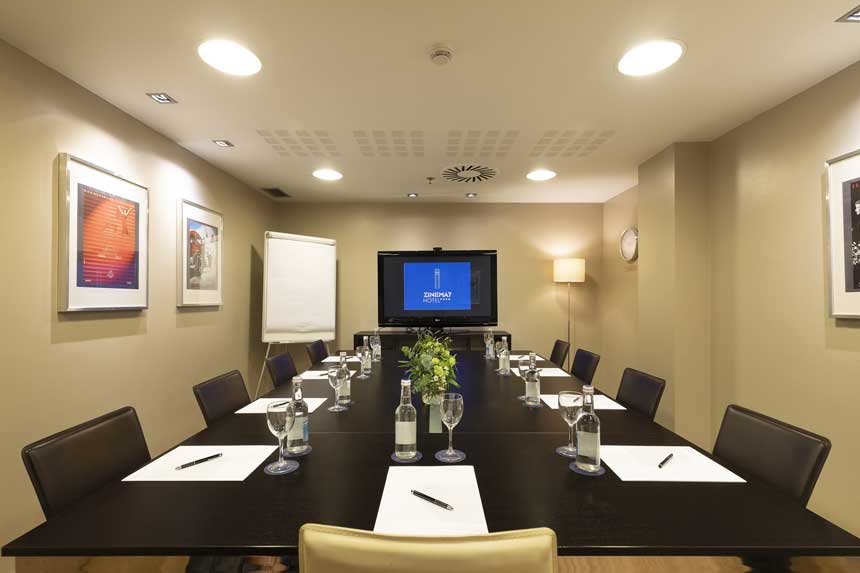 SALÓN PREMIO DONOSTIA