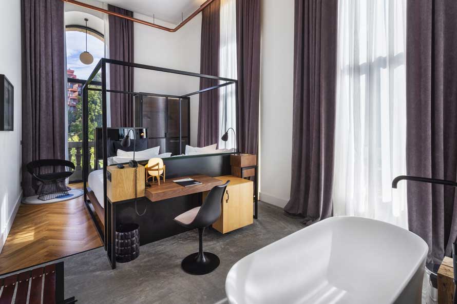 HOTEL ONE SHOT TABAKALERA HOUSE