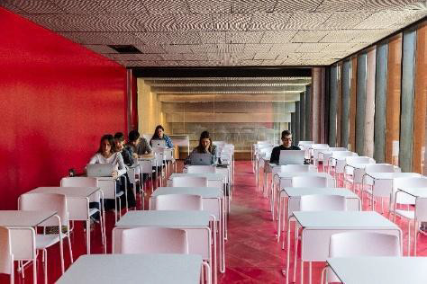 Aulas (60-90 pax)