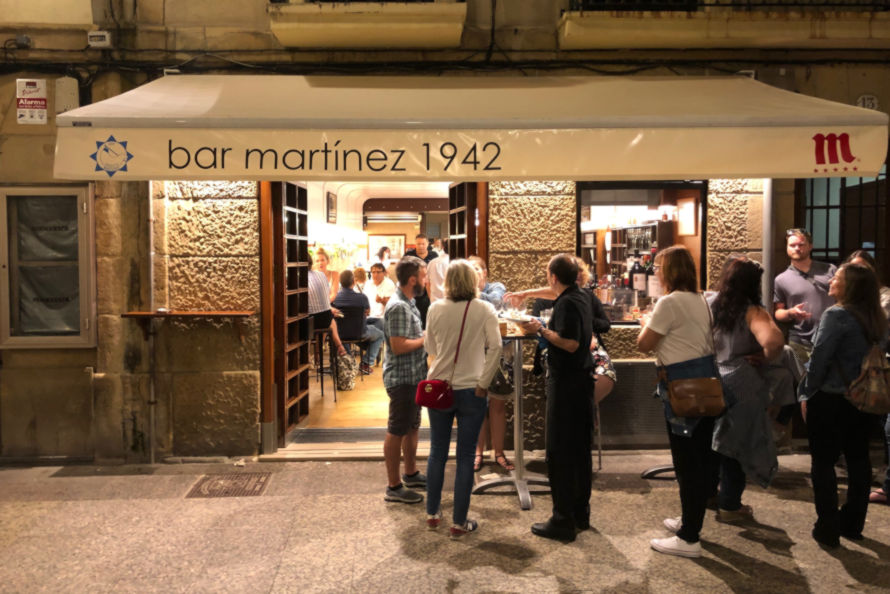 BAR MARTINEZ 1942