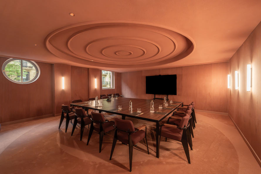 Premier Meeting Room