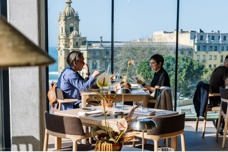 RESTAURANTE APAR