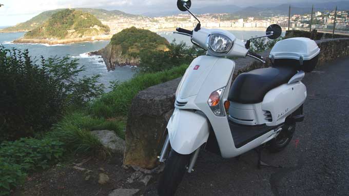 RENTAL MOTO DONOSTIA