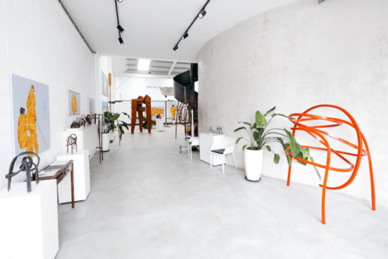 IÑIGO MANTEROLA GALERIA DE ARTE
